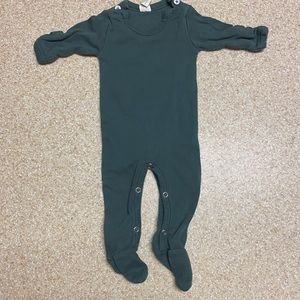 Kate Quinn NB footie